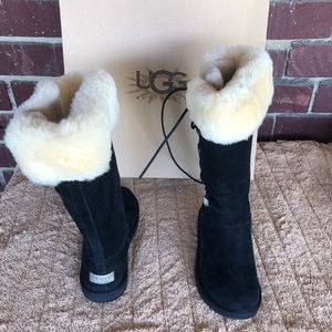 UGGS UGG Australia Upside 5163 Lace Up  Boots